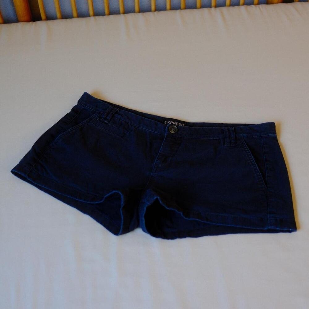 Preppy Black Micro Shorts – Classic Tailored Fit by Express